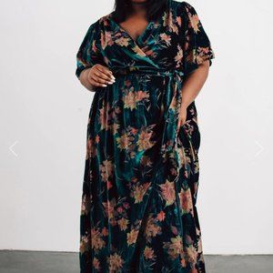 Baltic Born Uma Velvet Maxi Dress, XXL, Jade Floral